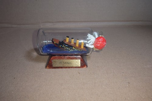 Titanic buddelschiff sinkend - titanic,