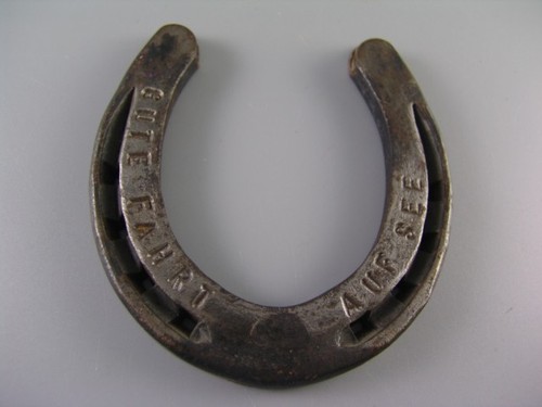 Antikes guss hufeisen - antikes, guss-hufeisen
