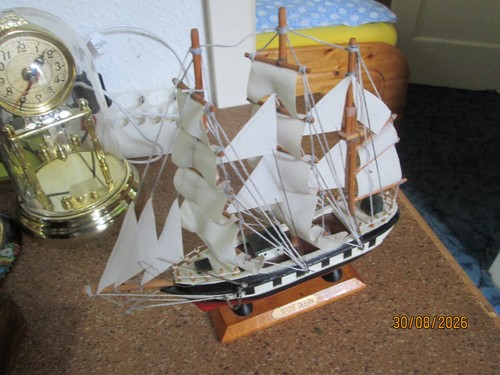 Schönes segelschiff modell - schönes,